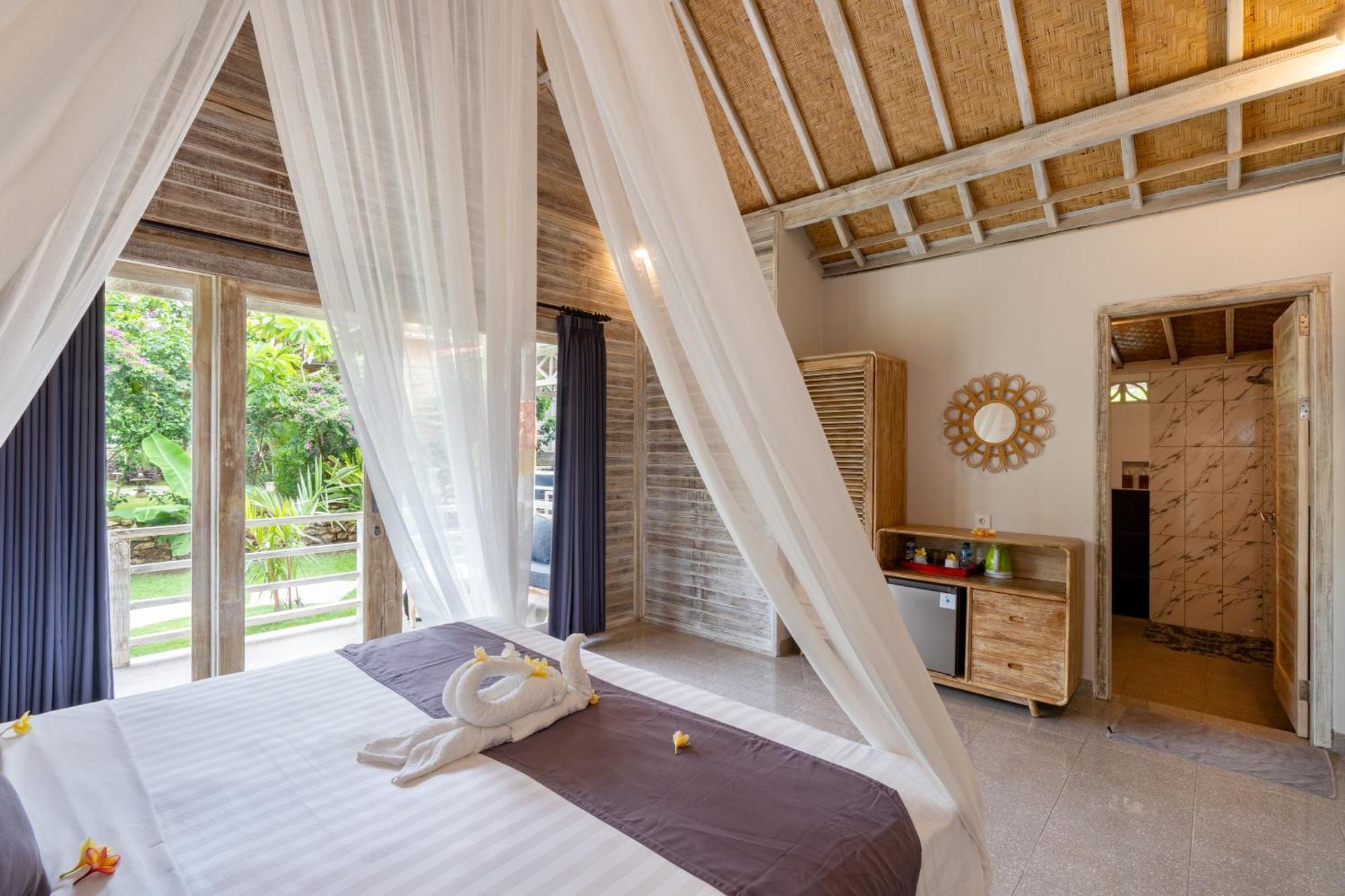 Le Biu Garden View Hotell Lembongan Exteriör bild
